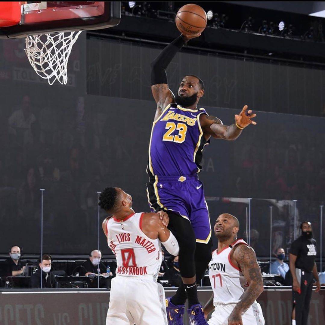 NBA常规赛焦点比赛总结（NBA常规赛焦点战综述）