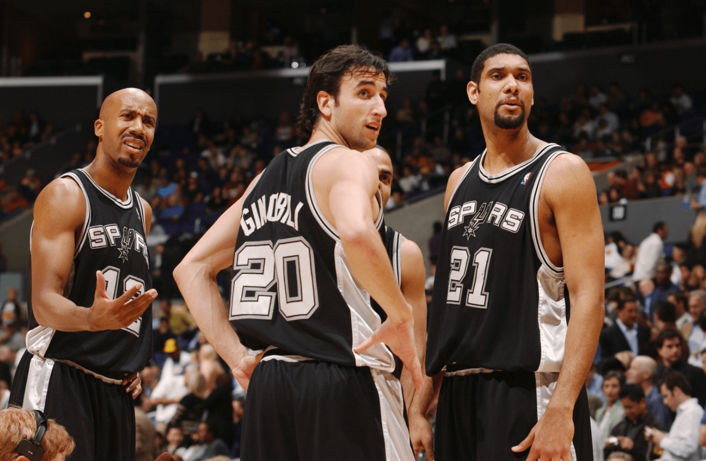 浙江副总：人员进出会第一时间官宣，卡内达作风和硬度需提高（浙江俱乐部副总：人员变动将及时公布，卡内达作风与对抗强度仍需提升）