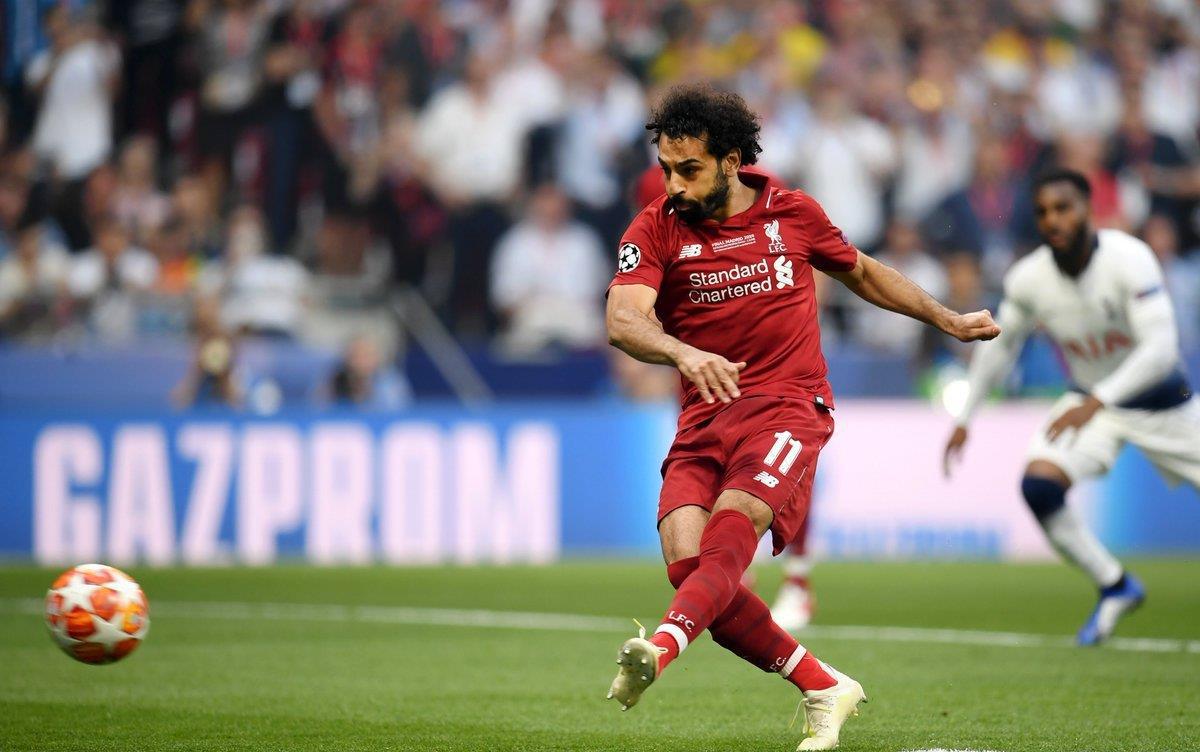 德乙半场：佐马单刀不射、阿杰伊造险，沙尔克暂0-0纽伦堡（德乙半场战报：佐马失单刀、阿杰伊造险，沙尔克暂与纽伦堡0-0僵持）