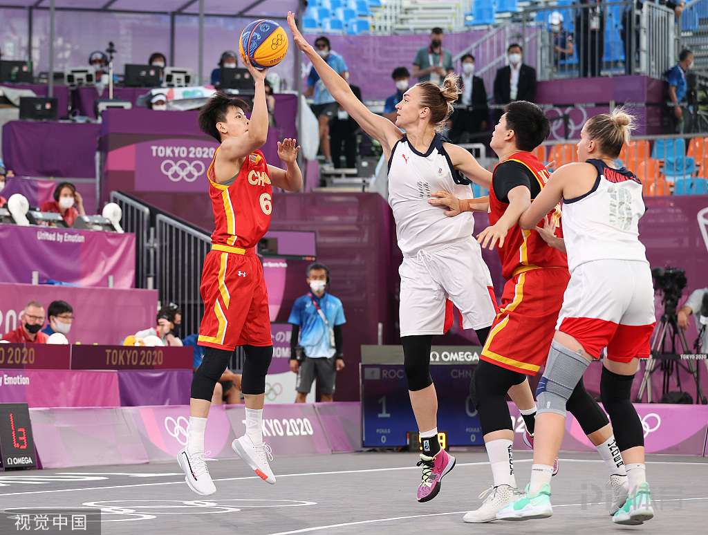 法尔克：曼联和纽卡曾有意沃尔特马德，但他目前不想离开德甲（德媒法尔克：曼联与纽卡曾追求沃尔特马德，球员暂不打算离开德甲）