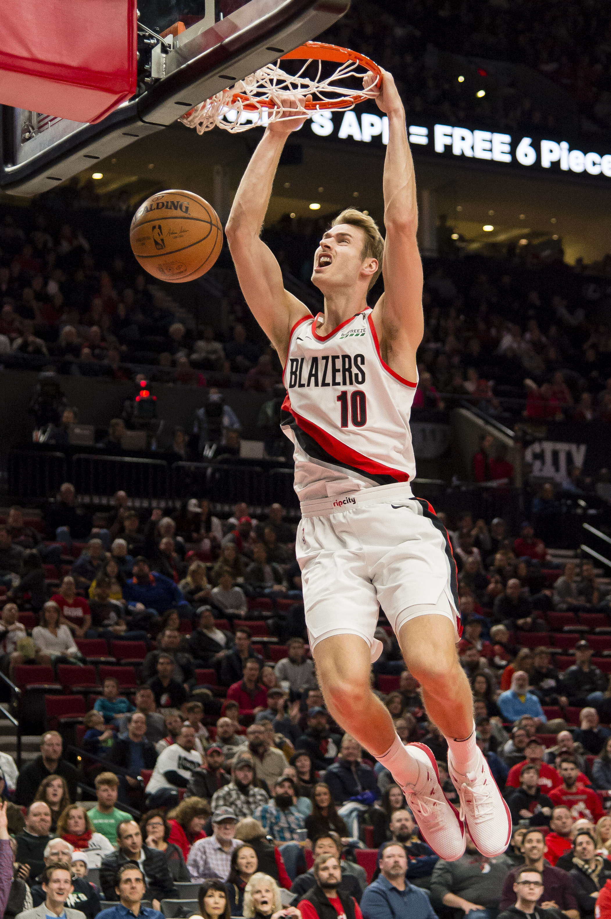 NBA球员数据统计：得分、篮板、助攻排行,（NBA球员三大数据排行榜：得分、篮板、助攻）